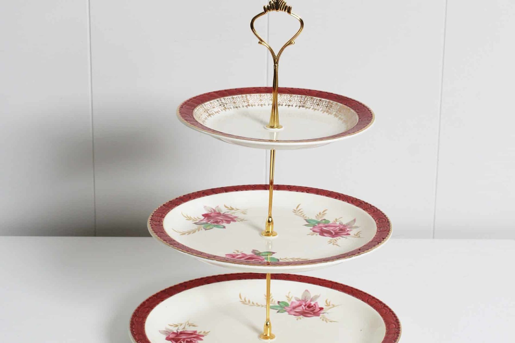 cake stand for hire